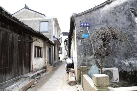 消失七年的东山老茶馆今又重开 能否延续老传统?